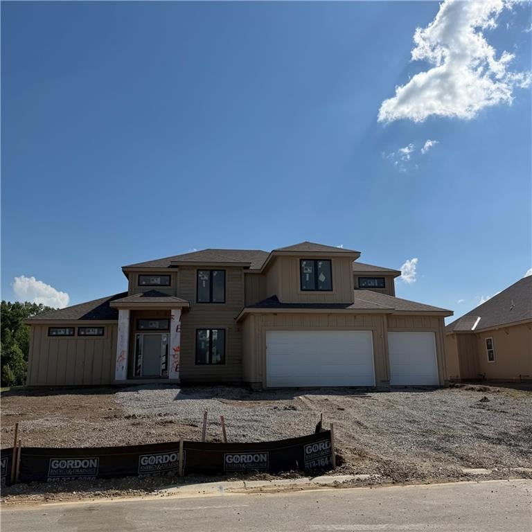 2306 Foxtail Dr, Kearney, MO 64060