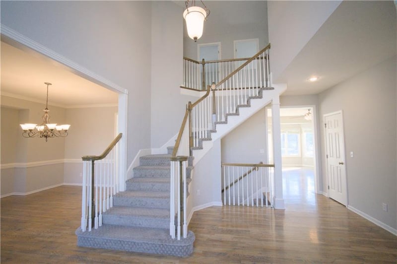 9233 143rd Ter, Overland Park, KS 66221