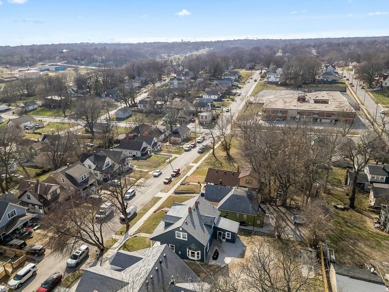 1030 Waverly Ave, Kansas City, KS 66104