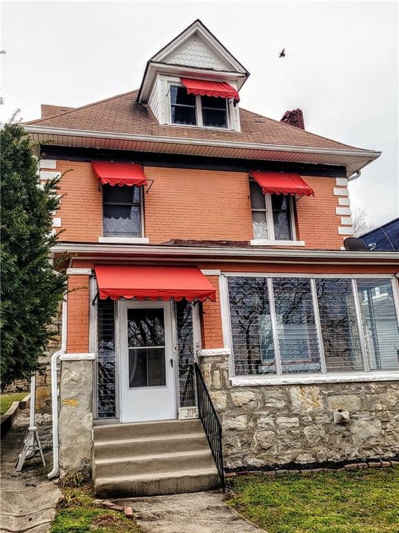 2739 Garfield Ave, Kansas City, MO 64109