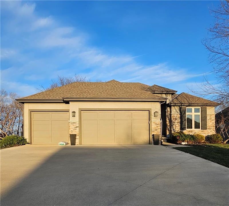 16805 Bradshaw St, Overland Park, KS 66221