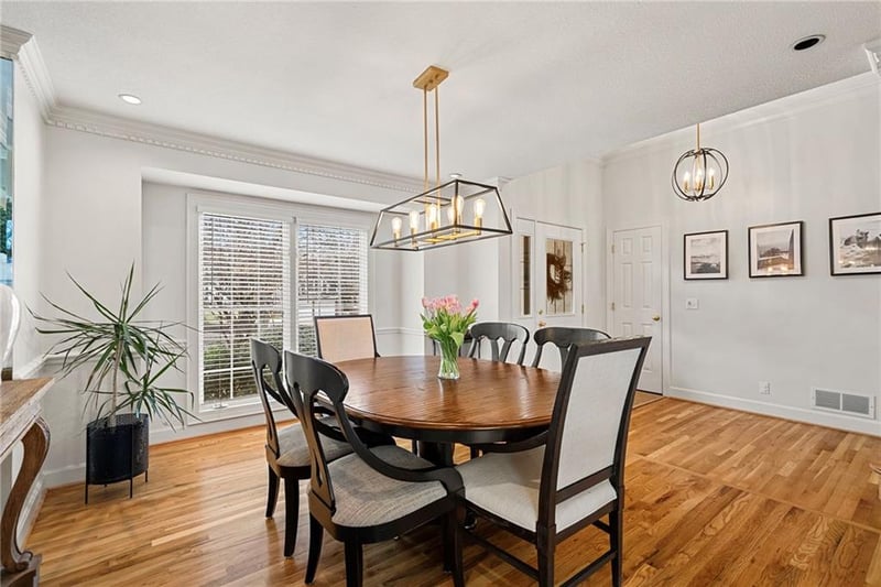 15209 Maple Ct, Overland Park, KS 66223