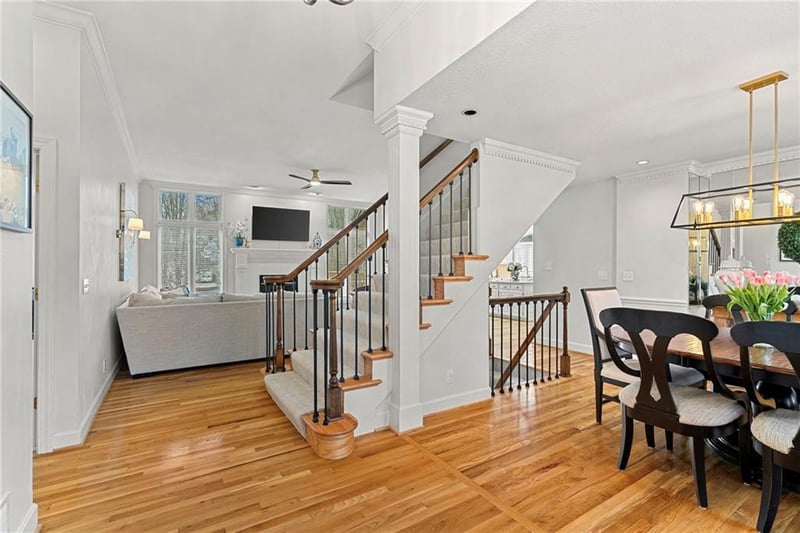 15209 Maple Ct, Overland Park, KS 66223