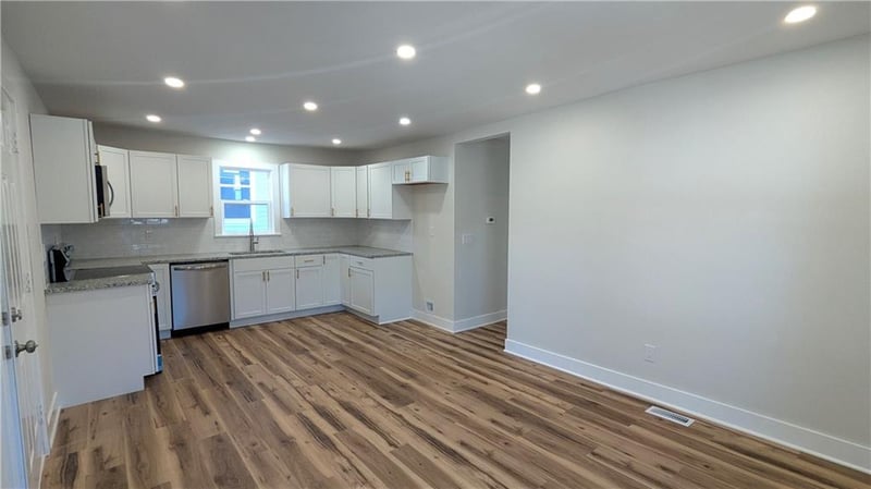 3403 62nd St, Kansas City, MO 64130