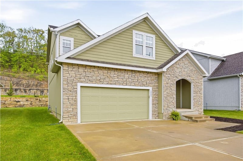 6809 Prairie Ln, Parkville, MO 64152
