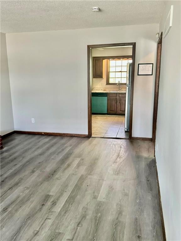 5406 Ditzler Ave, Raytown, MO 64133
