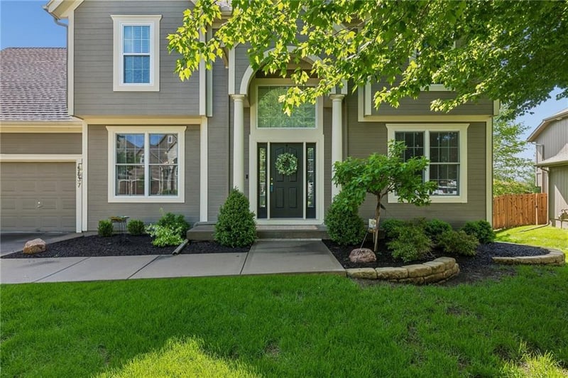 5837 Millbrook St, Shawnee, KS 66218