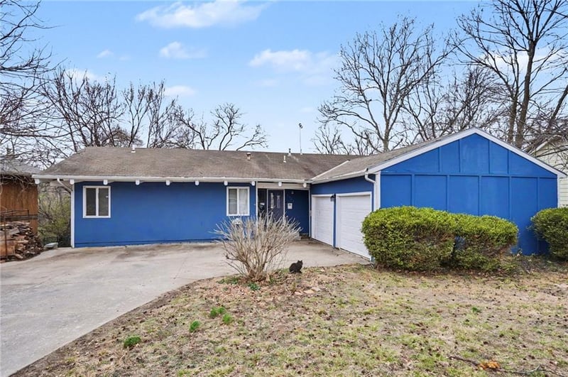 2933 Harvard Rd, Lawrence, KS 66049
