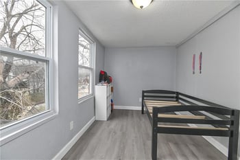 3820 Wabash Ave, Kansas City, MO 64109