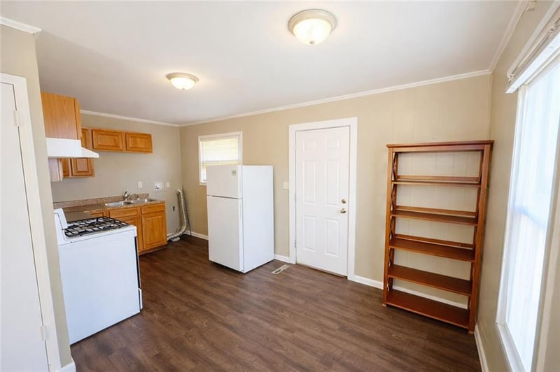 5622 39th St, Kansas City, MO 64128