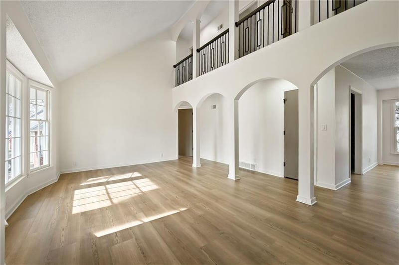 11028 Cypress Ave, Kansas City, MO 64137