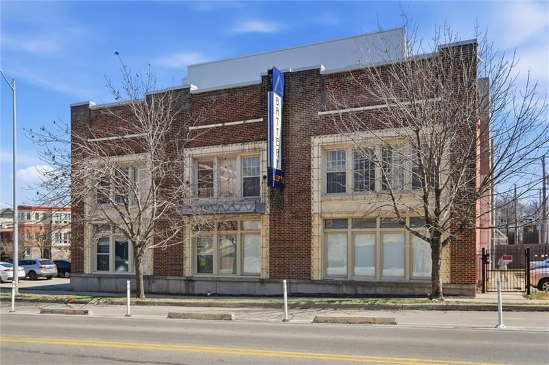 3001 Gillham Rd #201, Kansas City, MO 64108