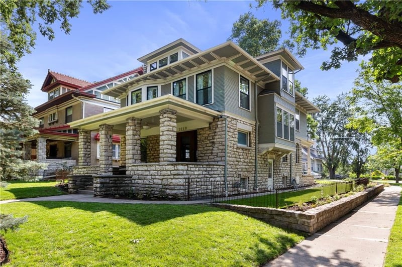 3118 Karnes Blvd, Kansas City, MO 64111