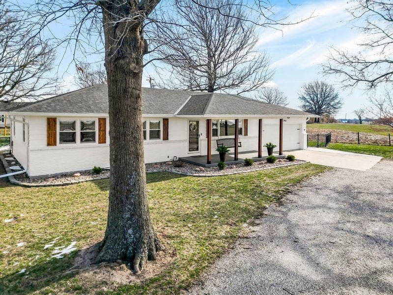 5456 W 223rd St, Bucyrus, KS 66013