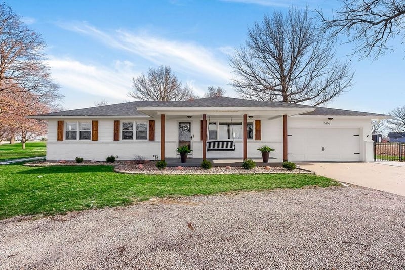 5456 W 223rd St, Bucyrus, KS 66013