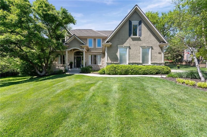 14601 Carter St, Overland Park, KS 66221