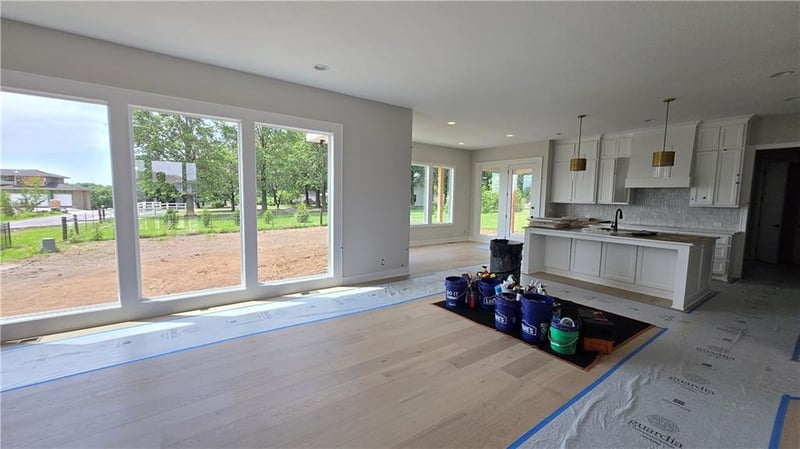 12305 184 St, Overland Park, KS 66013