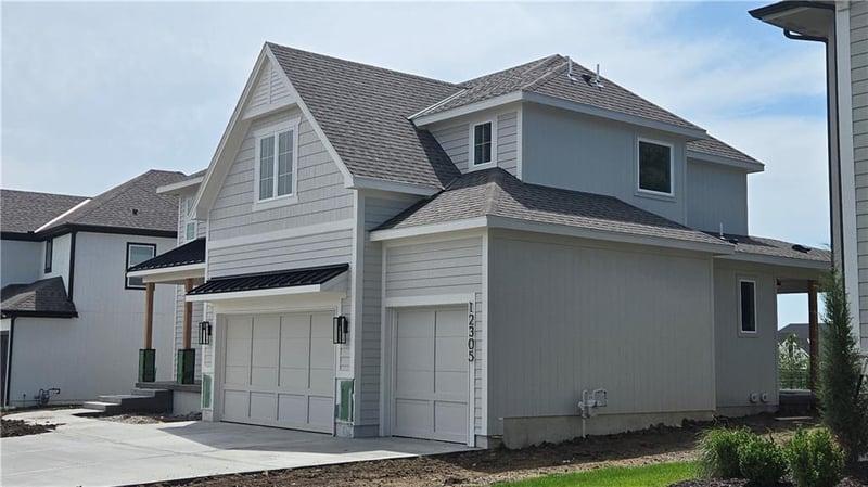 12305 184 St, Overland Park, KS 66013