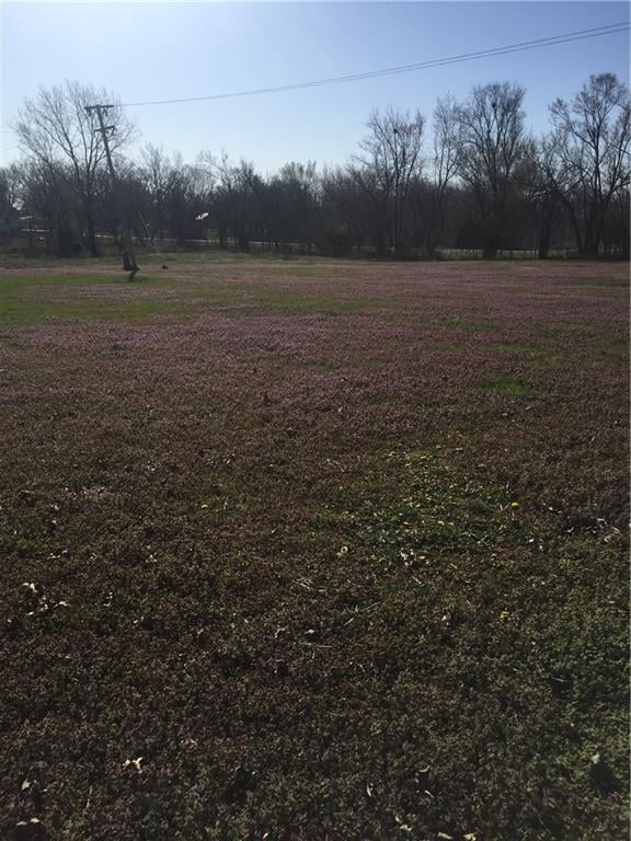 W Main St, Blue Mound, KS 66010