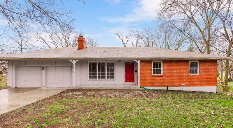13419 Parker Ave, Grandview, MO 64030