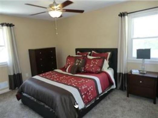 10716 Bellaire Ave, Kansas City, MO 64134