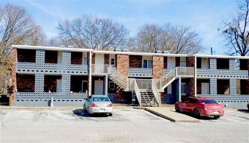 310 Franklin St, Clinton, MO 64507