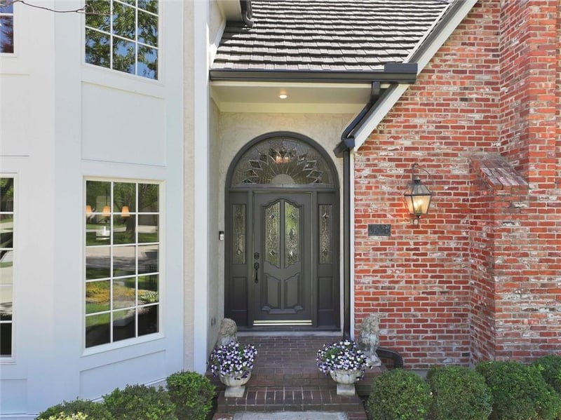 4245 W 124th Ter, Leawood, KS 66209