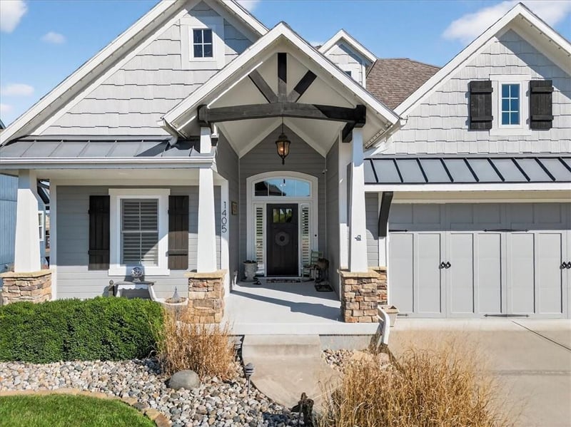 1405 Kensington Ln, Raymore, MO 64083