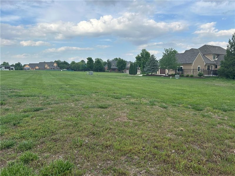 212 Stockade St, Lawrence, KS 66049