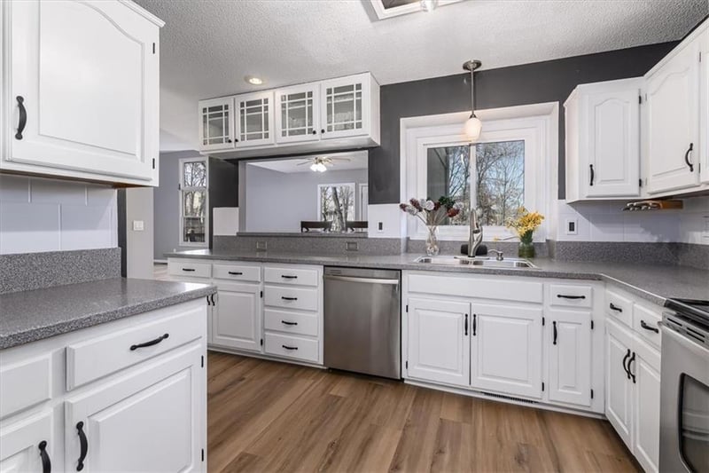 4214 78th St, Kansas City, MO 64151