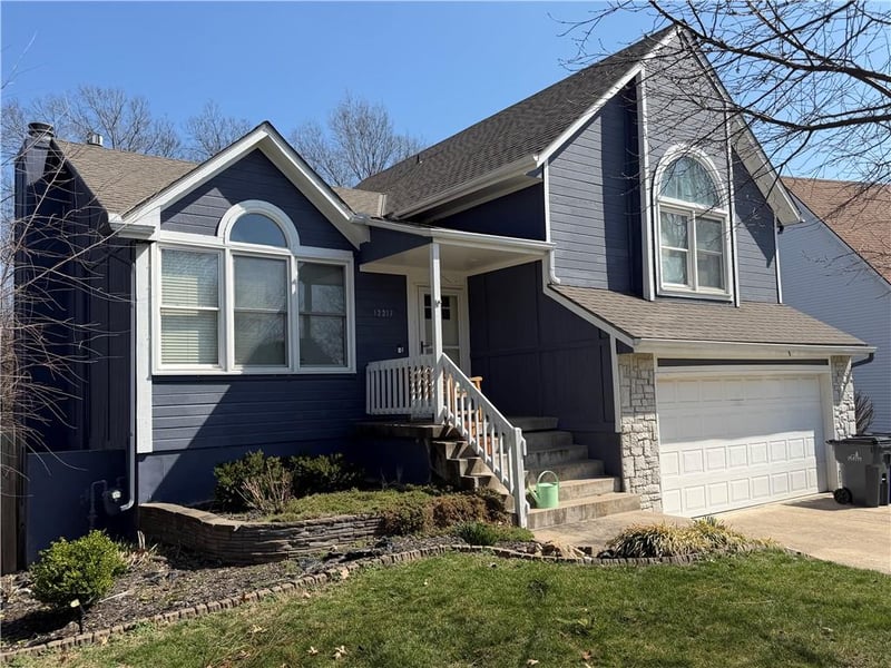 12317 Alcan St, Olathe, KS 66062