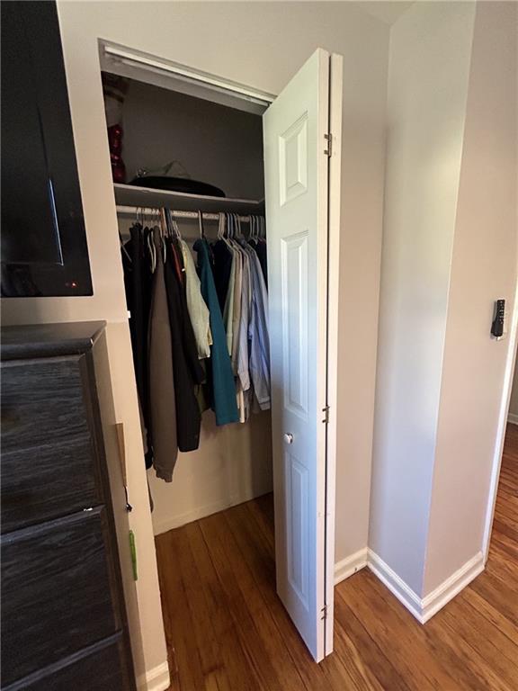 4880 Oakland Ave, Kansas City, KS 66102