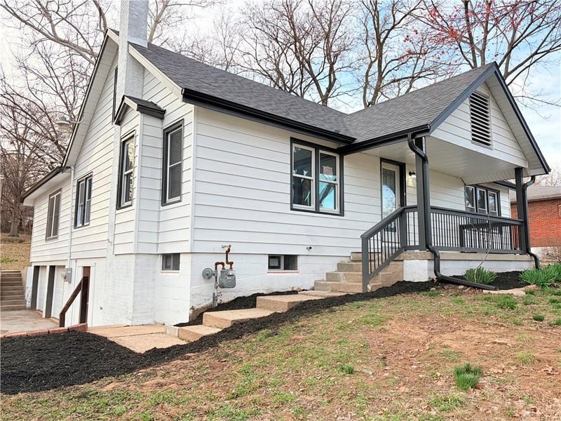 2944 47th St, Kansas City, KS 66104