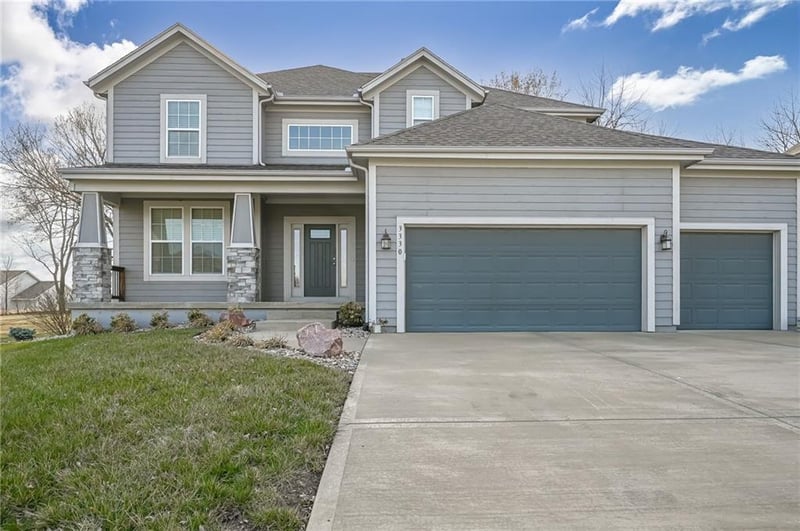3330 128th Ter, Kansas City, KS 66109