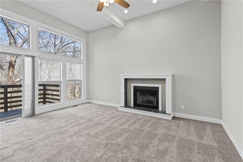 4904 Barry Rd, Kansas City, MO 64154