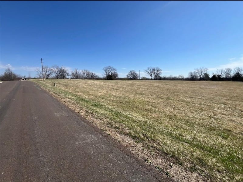 Lot 2498 Lake Viking Ter, Gallatin, MO 64640