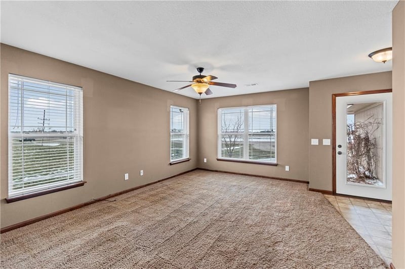400 W Elm St, Polo, MO 64671