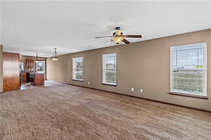 400 W Elm St, Polo, MO 64671