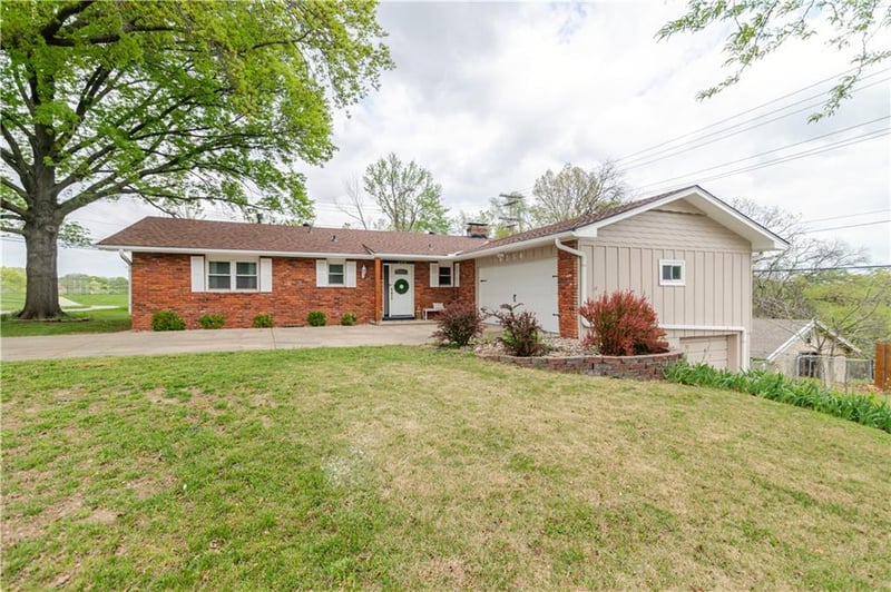 6354 Freeman Ave, Kansas City, KS 66102