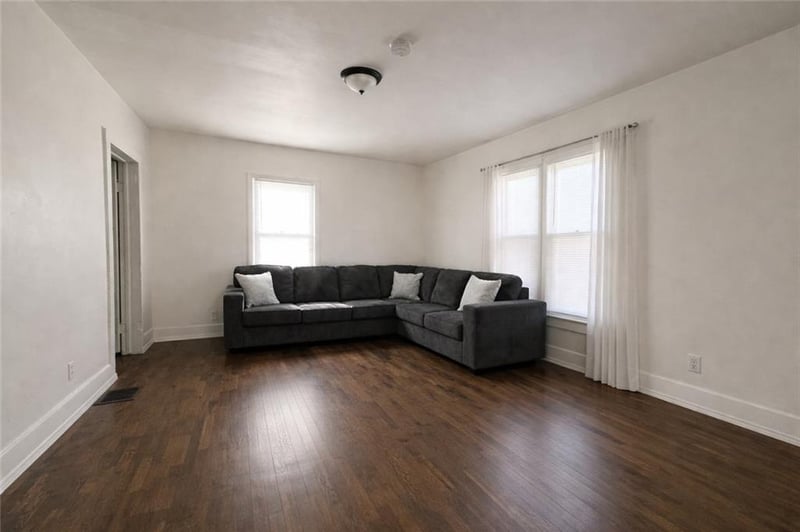 801 Osage St, Independence, MO 64050