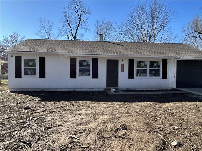 10908 Ewing Ave, Kansas City, MO 64134