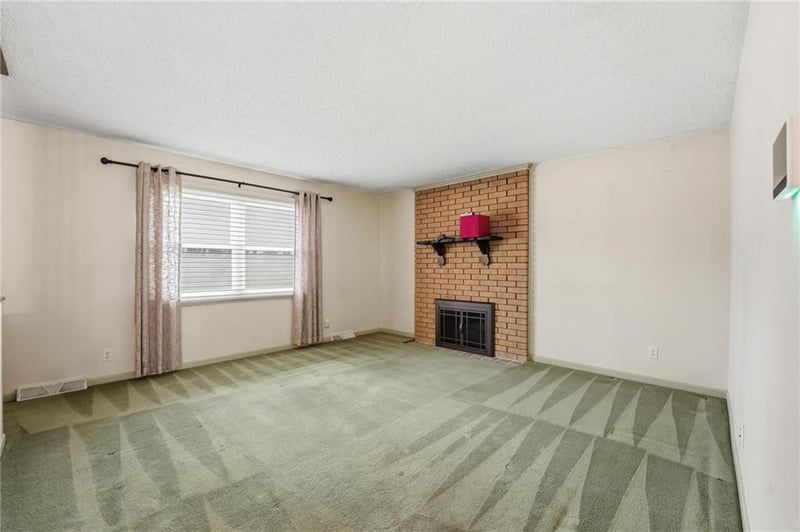 7806 57th St, Kansas City, MO 64119