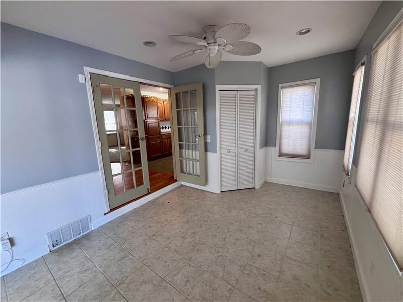 7806 57th St, Kansas City, MO 64119