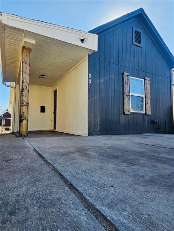 961 Tenny Ave, Kansas City, KS 66101