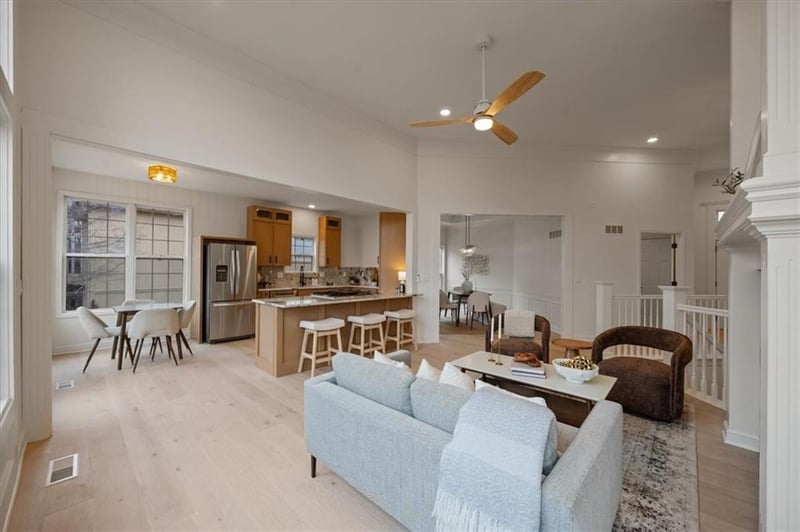 7633 148th Ter, Overland Park, KS 66223