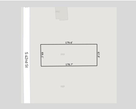 1919 42nd St, Kansas City, KS 66106