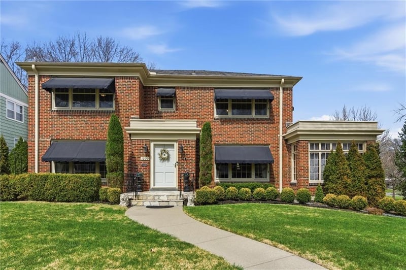 1200 70th Ter, Kansas City, MO 64113