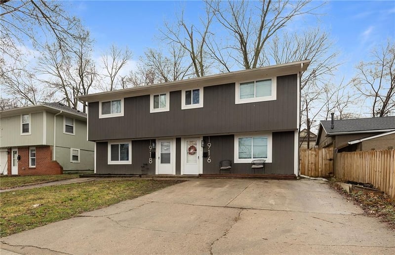 1916 14th St, Kansas City, KS 66103