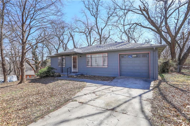 6207 Arcadia Ave, Kansas City, KS 66102