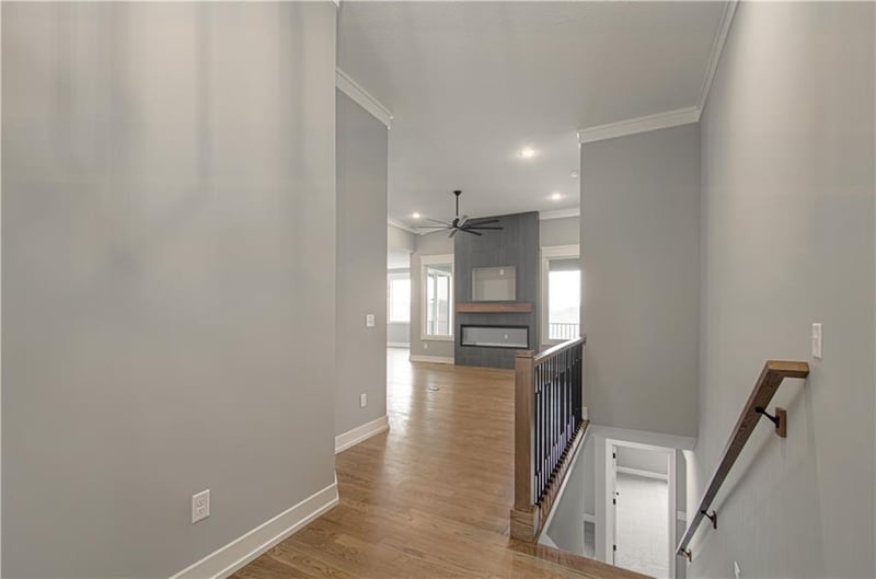 2316 Larkspur Ln, Kearney, MO 64060